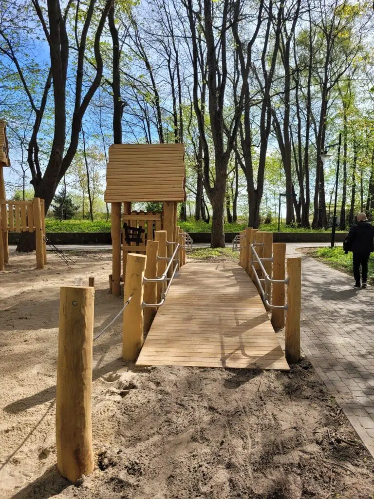 Robinia Play MOD photo Sopot Poland 3